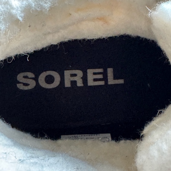 NWOT Sorel Waterproof Boots - Picture 11 of 13
